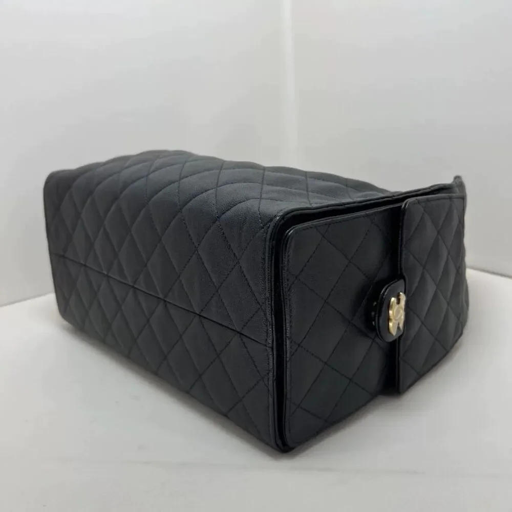 Chanel Women Pre-Loved Bag Brand New Condition